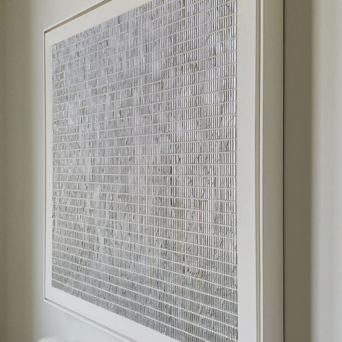 Wabi-sabi style to be a hanging picture at the entry porch